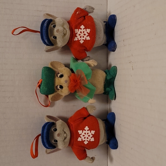 Vintage Disney Bernard and Miss Bianca Flocked Ornaments - Picture 3 of 16